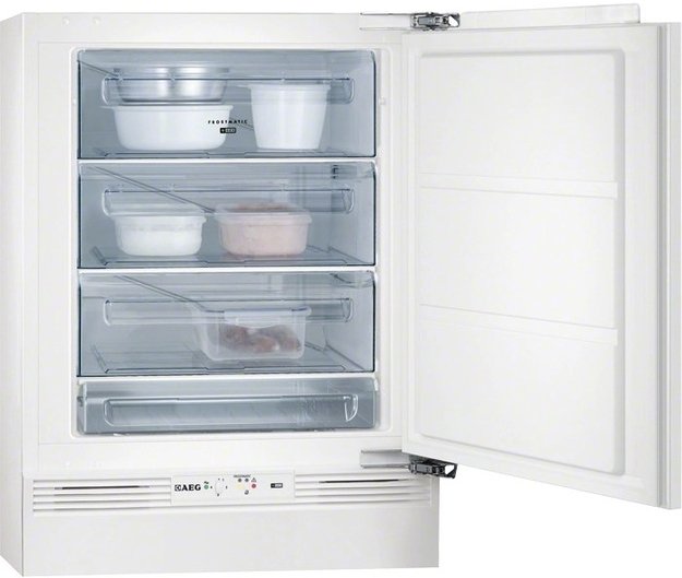 Холодильник AEG AGS58200F0