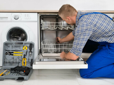 Риски и последствия самостоятельного ремонта посудомоечной машины